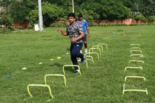 IMG_20191011_133727 विकेएस स्पोर्ट्स एकेडमी के तेज गेंदबाजों के शिविर में खिलाड़ियो ने बहाया पसीना,