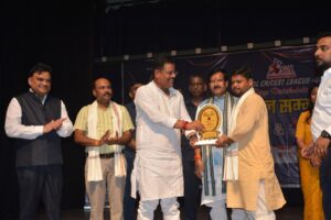 IMG-20260524-WA0007-300x200 सरदार पटेल सम्मान समारोह में खेल समेत अन्य क्षेत्रों के हस्तियों को किया गया सम्मानित